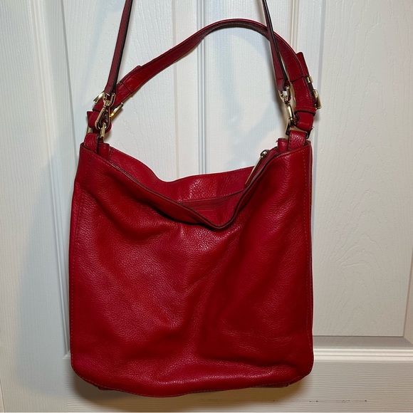Michael Kors Classy Red Leather Bag with Gold embellishments - Picture 3 of 5